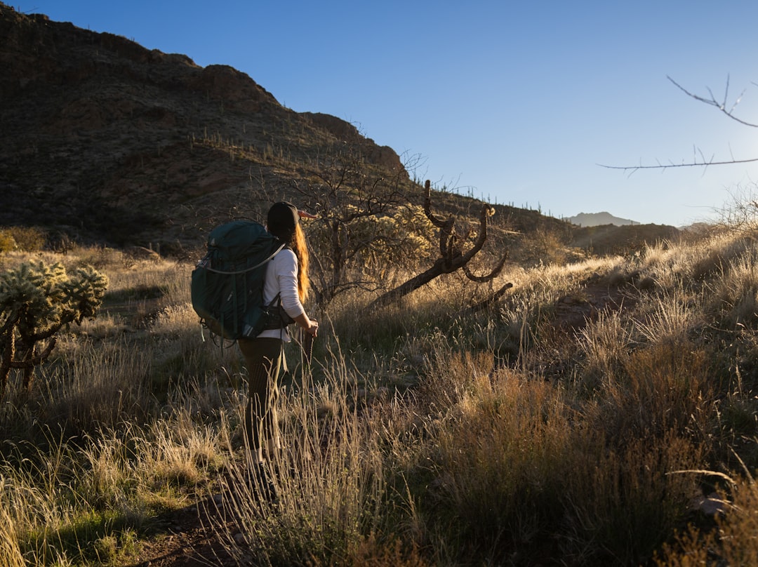 découvrez le monde à travers le backpacking, une aventure unique vous permettant d'explorer des destinations fascinantes tout en rencontrant de nouvelles cultures. préparez votre sac à dos et partez à l'aventure pour des souvenirs inoubliables.