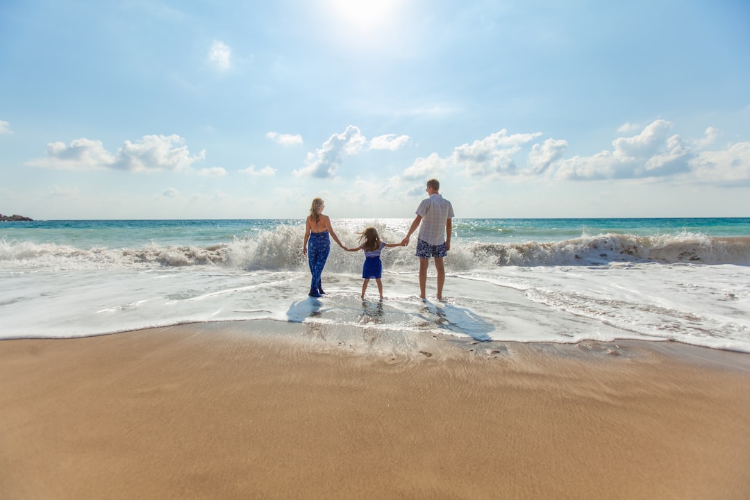 découvrez l'importance des valeurs familiales dans notre société moderne. apprenez comment elles façonnent nos relations, renforcent les liens et contribuent à un environnement harmonieux pour les générations futures.