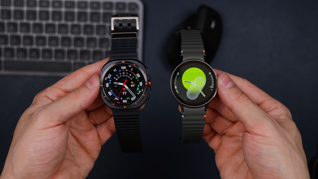découvrez notre sélection de montres connectées alliant technologie et style. suivez votre activité, surveillez votre santé et restez connecté partout avec nos smartwatches innovantes et élégantes.